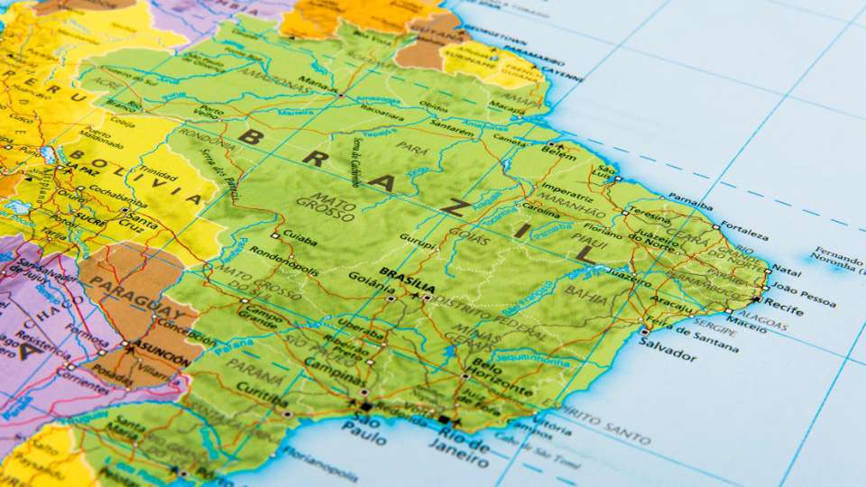 Close-up of a physical map highlighting the central and southeastern regions of Brazil, including São Paulo and Rio de Janeiro.